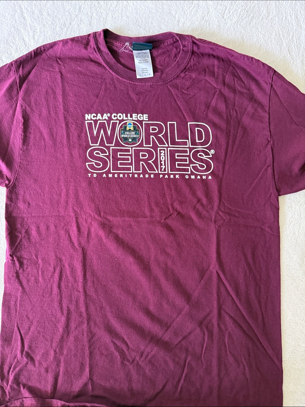 NCAA College World Series Men's Maroon T-Shirt PLUS 2006 TX A&M maroon out L